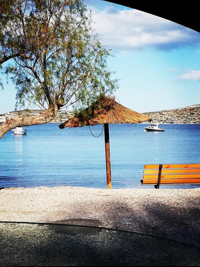 Anemi Leros Apartments Panteli ภายนอก รูปภาพ